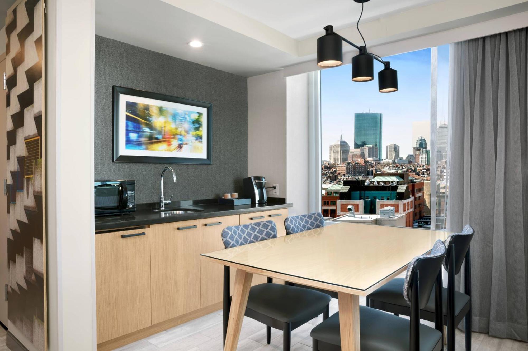 Отель Courtyard Boston Downtown/North Station Экстерьер фото
