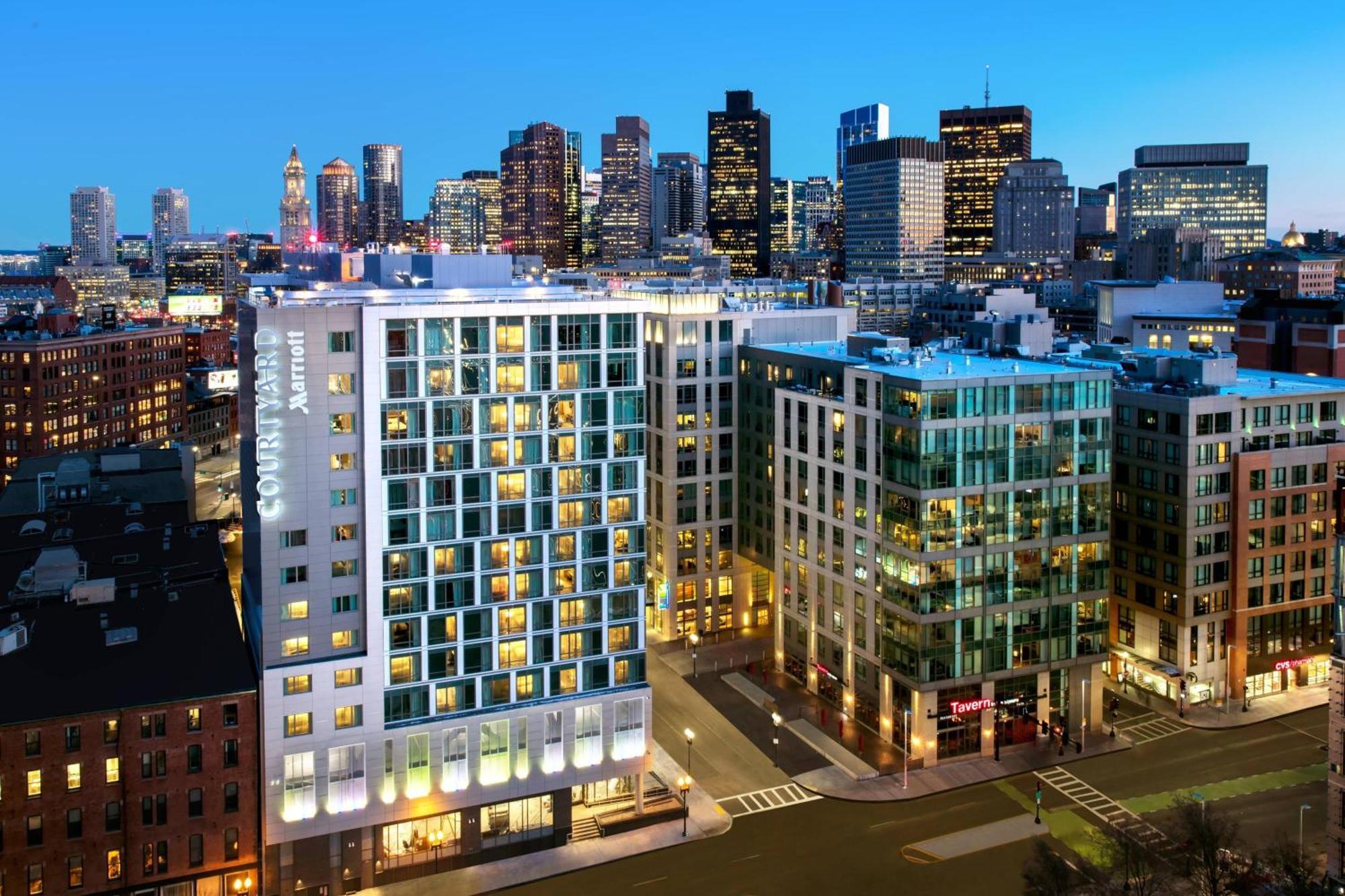 Отель Courtyard Boston Downtown/North Station Экстерьер фото